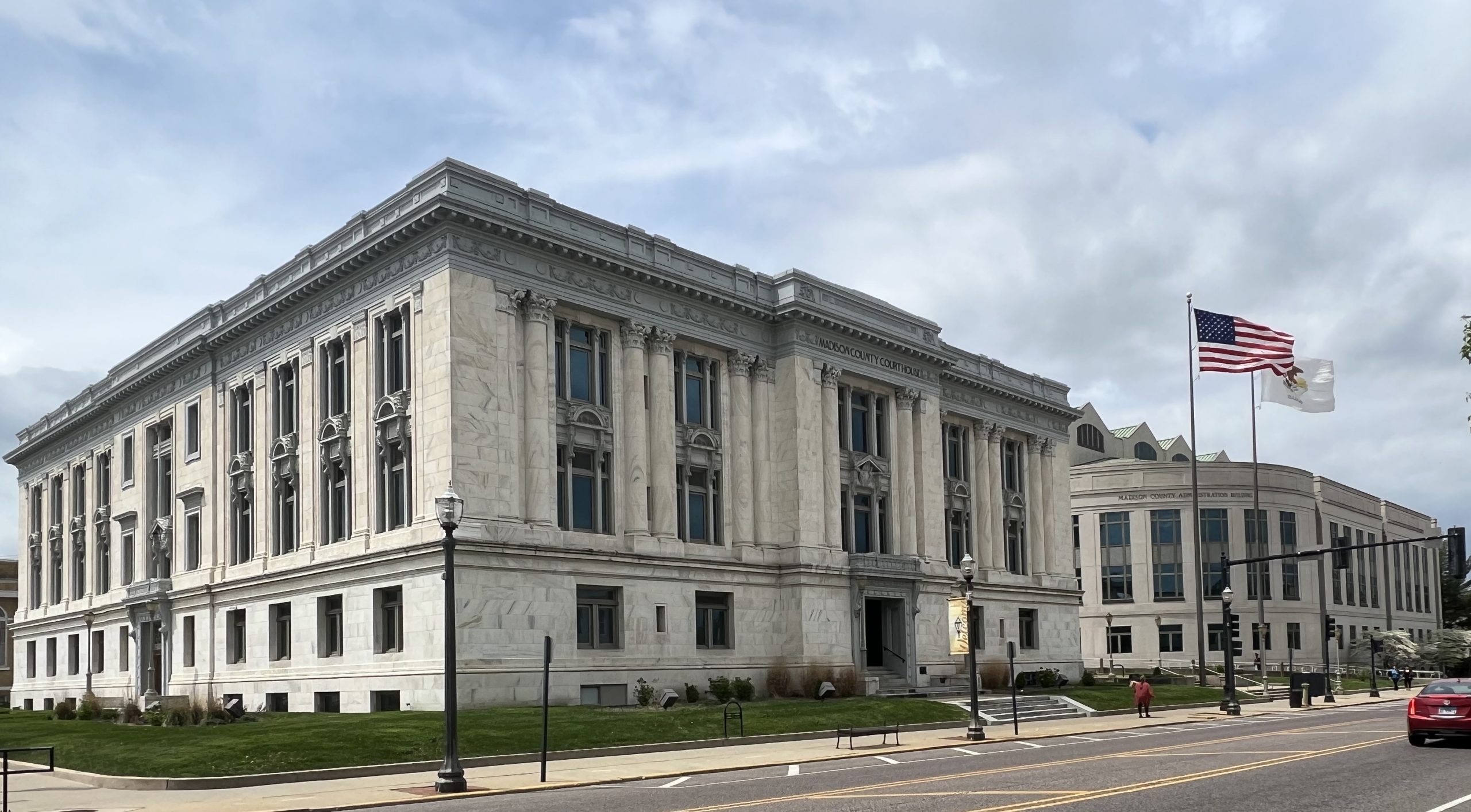 Madison-County-IL-Courthouse