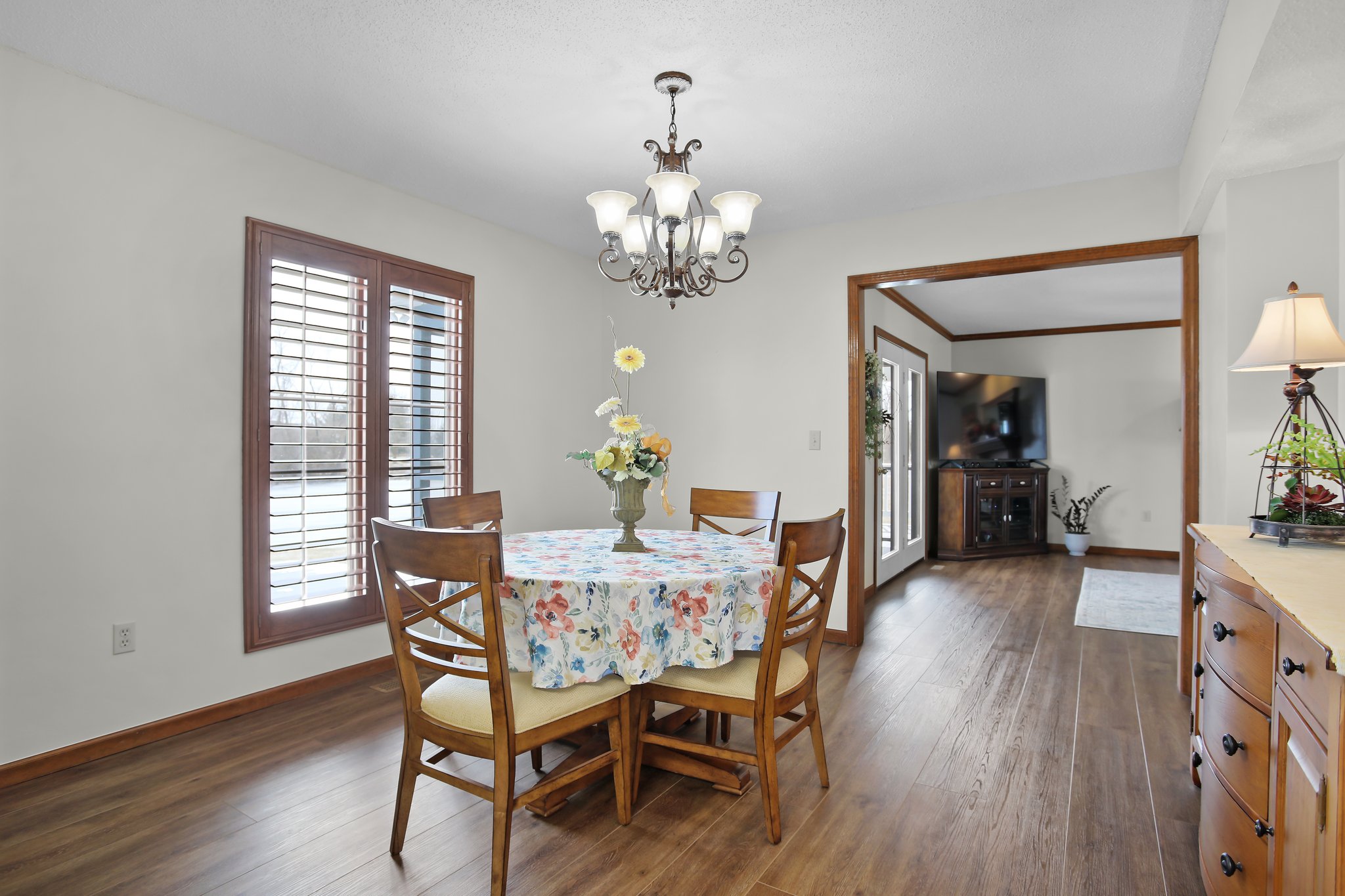 Separate Dining and Luxury Vinyl Plank/Wood Style Flooring